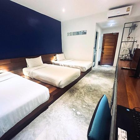Tatata Koh Tao Hotel Exterior photo