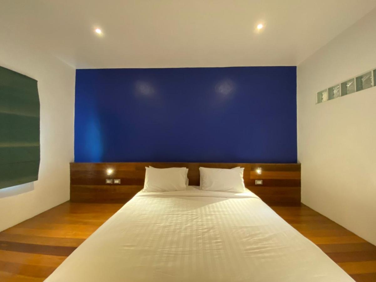 Tatata Koh Tao Hotel Exterior photo